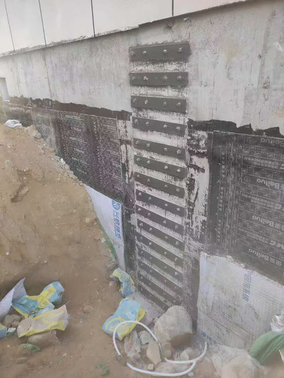 咸宁房屋柱子加固方法